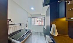 Blk 556 Jurong West Street 42 (Jurong West), HDB Executive #557961801
